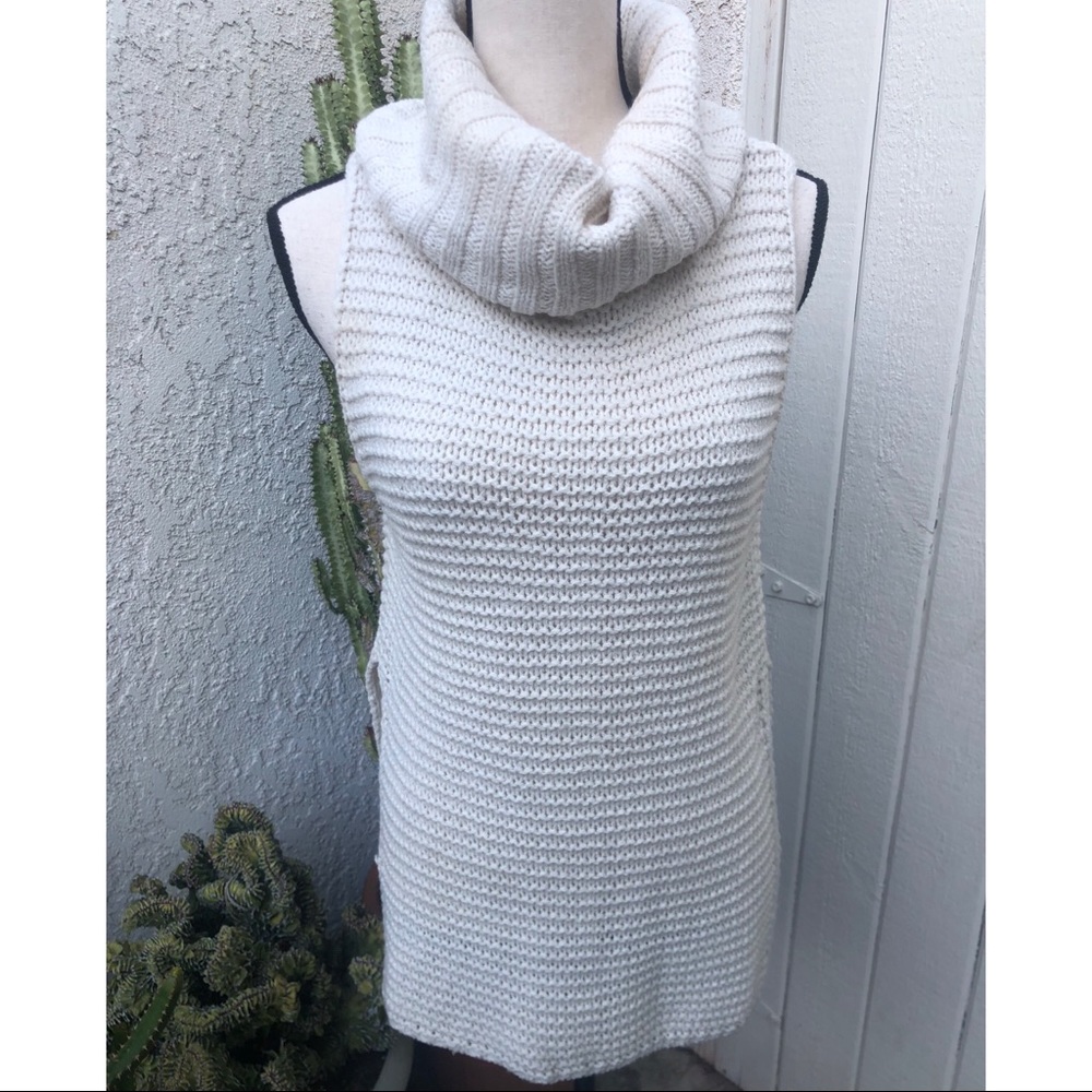 Cotton Candy LA Cowk Neck Sweater S/M